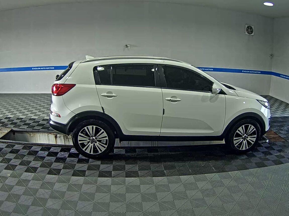 KIA THE NEW SPORTAGE R DIESEL R2.0 2WD TRENDY 2014 - zdjęcie 4
