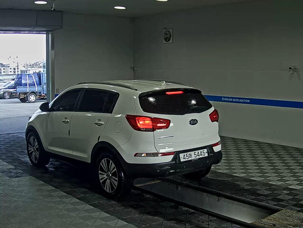KIA THE NEW SPORTAGE R DIESEL R2.0 2WD TRENDY 2014 - zdjęcie 6