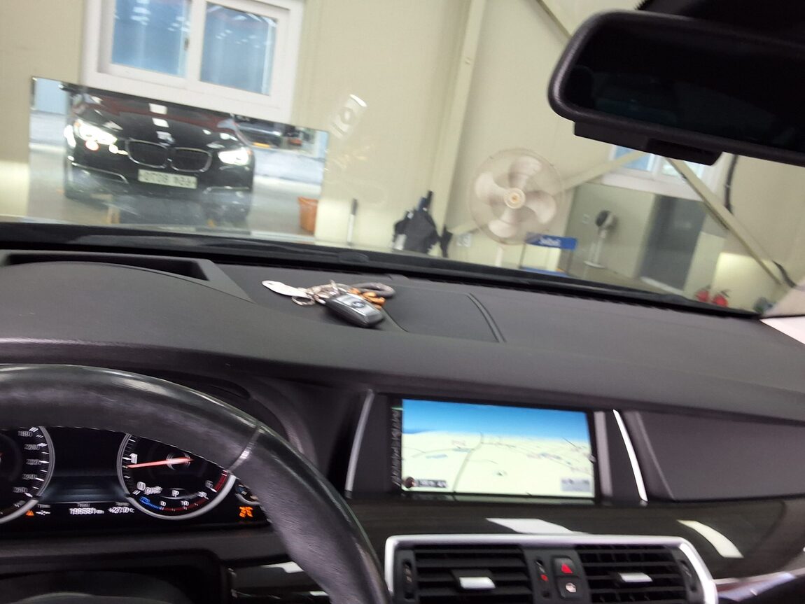 BMW GRAN TURISMO (GT) 5 SERIES GT 20d ED EDITION LUXURY 2017 - zdjęcie 26