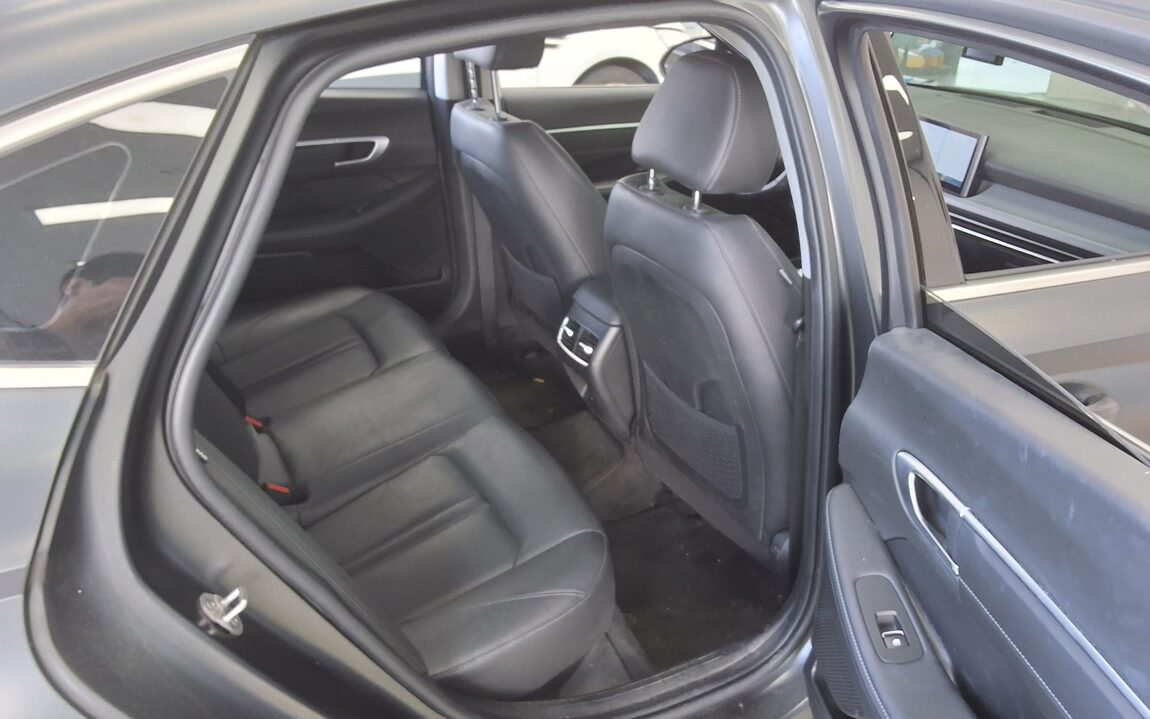 HYUNDAI SONATA THE EDGE GASOLINE 2.0 EXCLUSIVE 2024 - zdjęcie 13