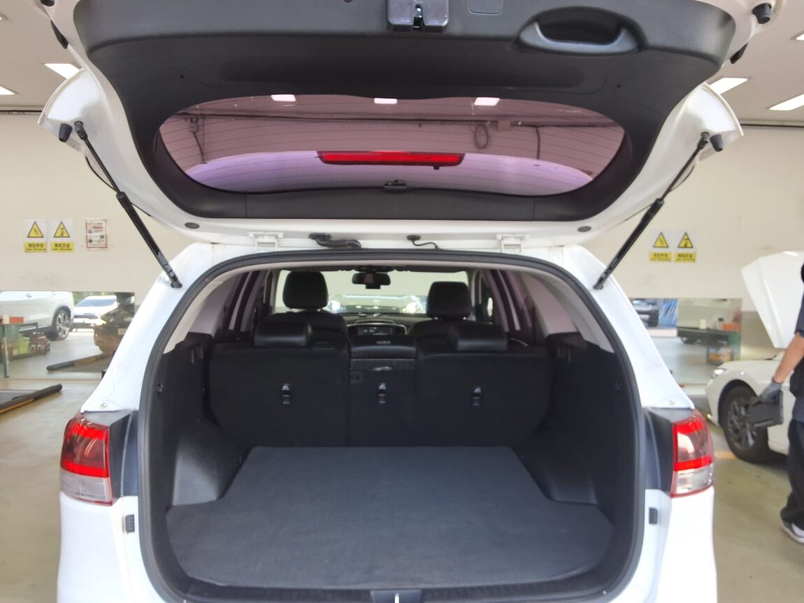 KIA ALL NEW SORENTO R2.2 4WD PRESTIGE 2017 - zdjęcie 15