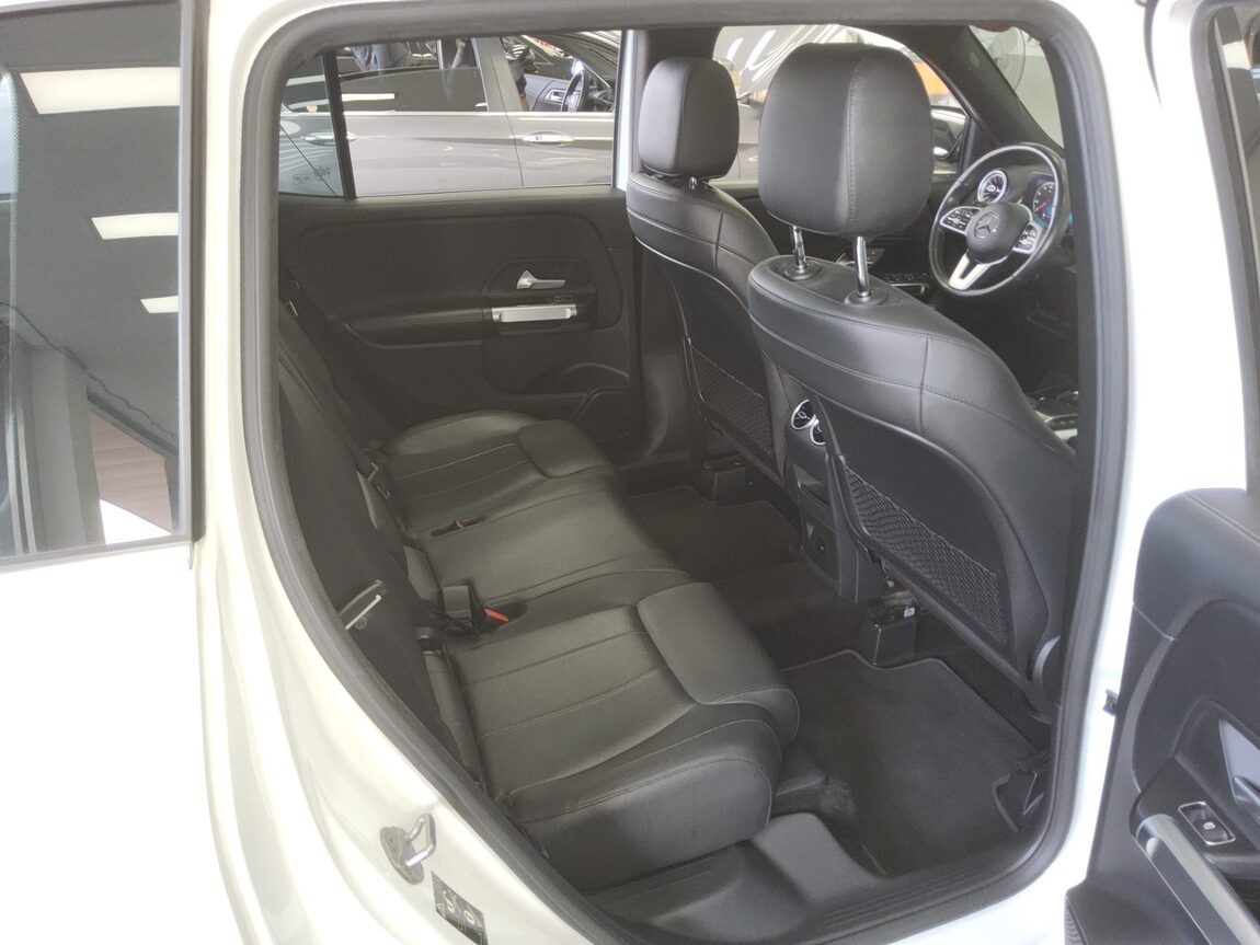 MERCEDES-BENZ GLB-CLASS GLB 220 2021 - zdjęcie 13