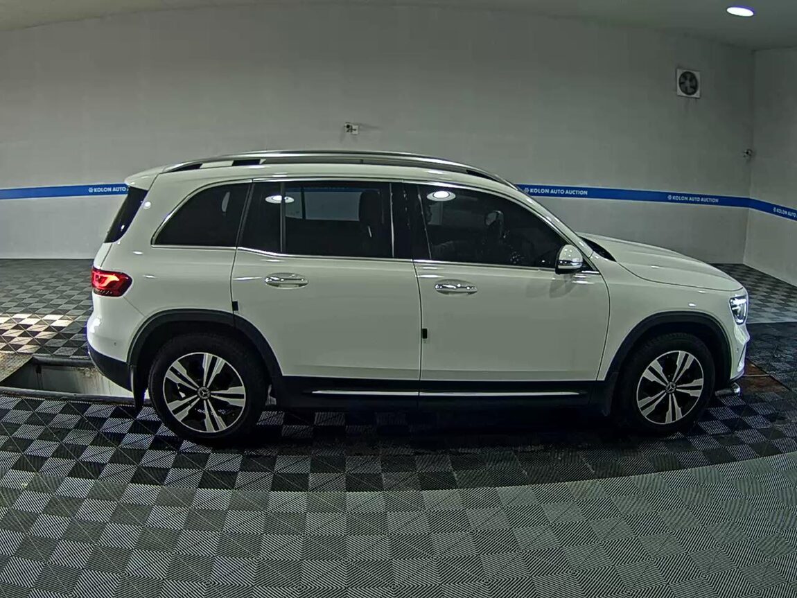 MERCEDES-BENZ GLB-CLASS GLB 220 2021 - zdjęcie 4