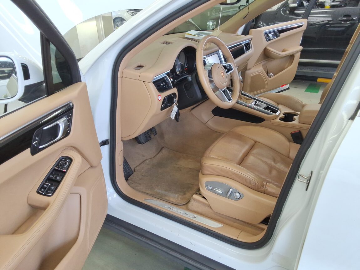 PORSCHE MACAN DIESEL 3.0 S 2015 - zdjęcie 11