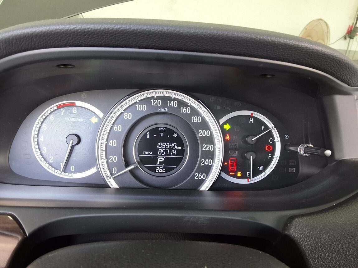 HONDA ACCORD (9TH GEN) 2.4 EX-L 2017 - zdjęcie 9