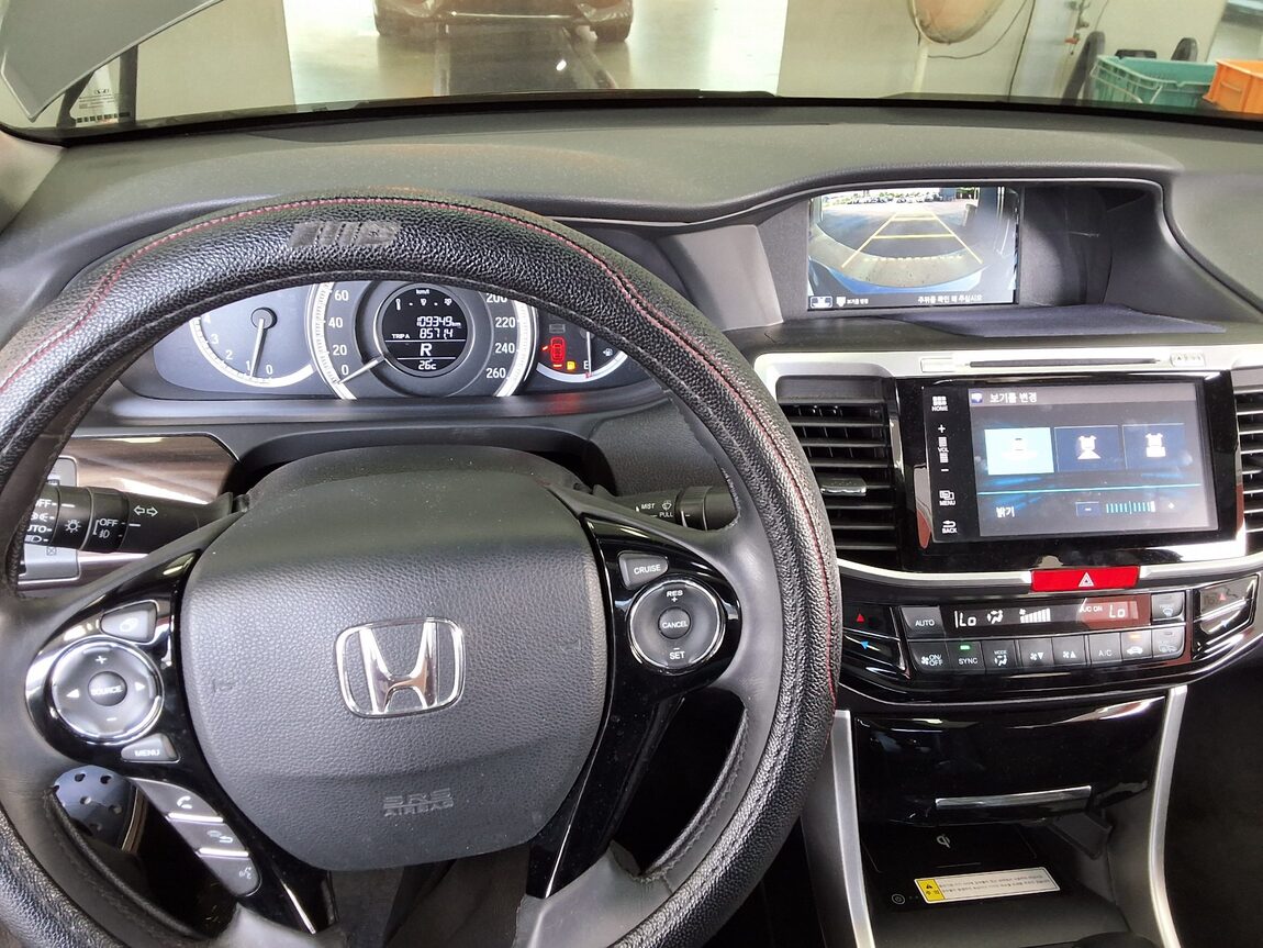 HONDA ACCORD (9TH GEN) 2.4 EX-L 2017 - zdjęcie 18