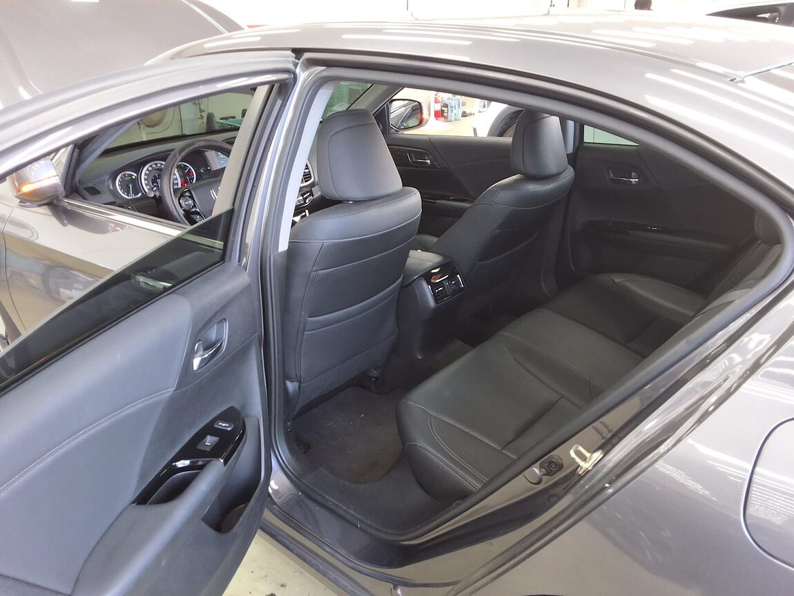 HONDA ACCORD (9TH GEN) 2.4 EX-L 2017 - zdjęcie 12