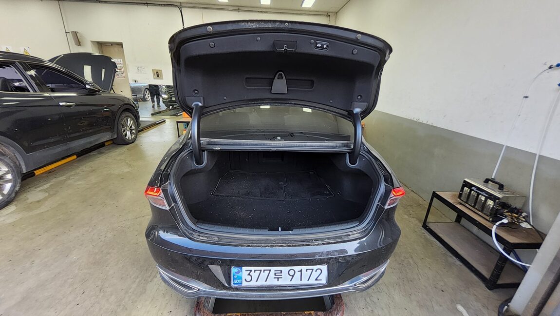 HYUNDAI THE NEW GRANDEUR IG GASOLINE 2.5 LE BLANC 2022 - zdjęcie 15