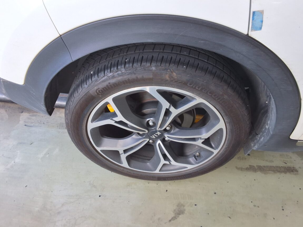 KIA SPORTAGE THE BOLD R2.0 DIESEL 2WD PRESTIGE 2020 - zdjęcie 24