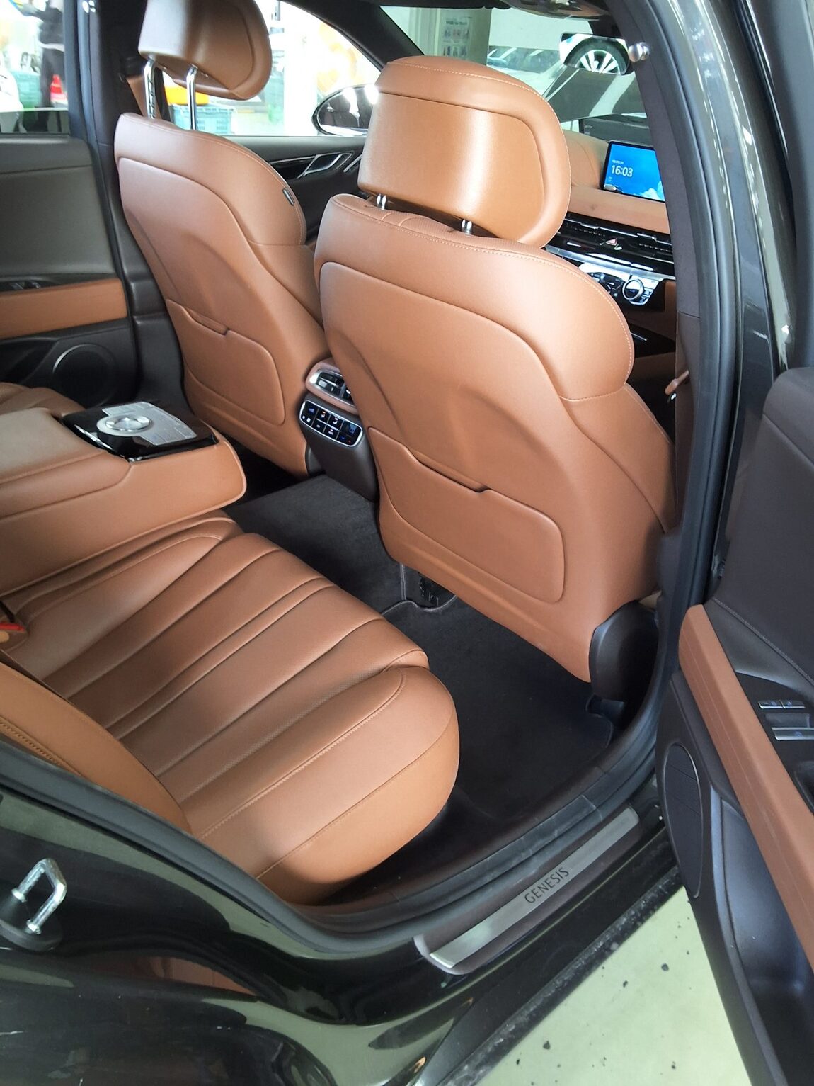 GENESIS THE ALL NEW G80 GASOLINE 2.5 AWD BASE MODEL 2022 - zdjęcie 13