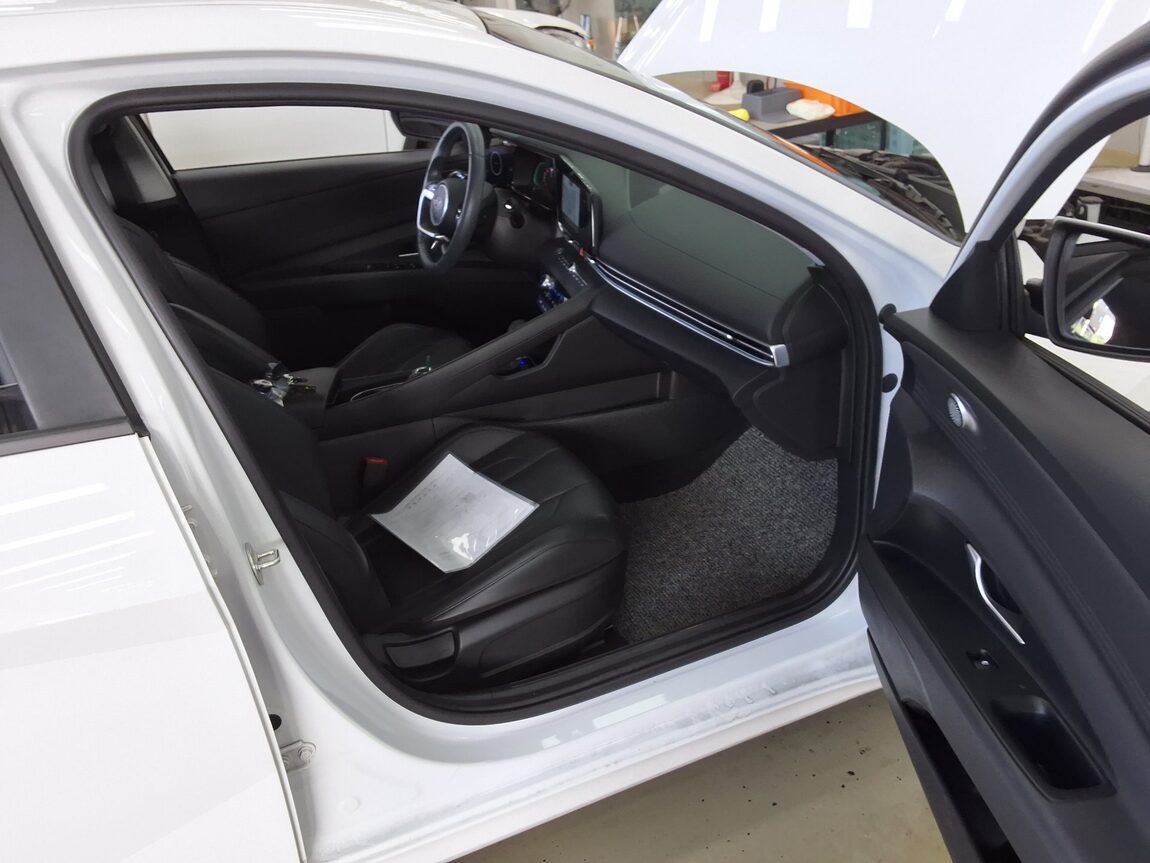 HYUNDAI THE NEW AVANTE (CN7) GASOLINE 1.6 MODERN 2024 - zdjęcie 14