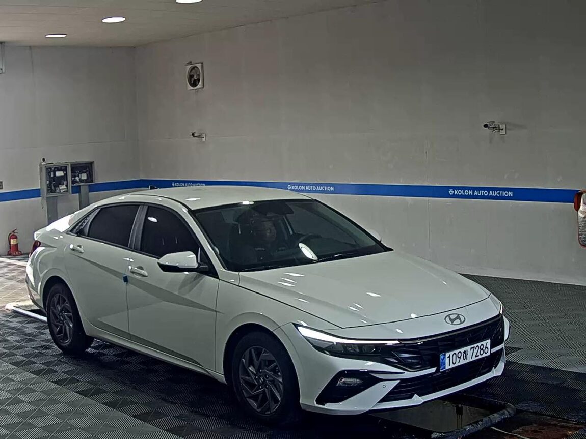 HYUNDAI THE NEW AVANTE (CN7) GASOLINE 1.6 MODERN 2024 - zdjęcie 3