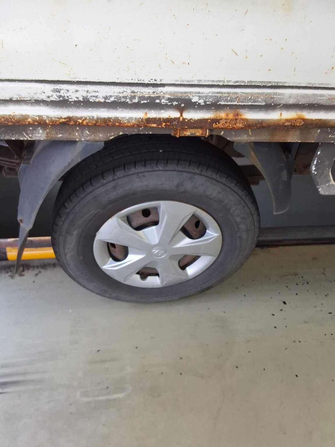 HYUNDAI PORTER II CRDi 4WD DOUBLE CAB LONG WHEELBASE GOLD 2016 - zdjęcie 24