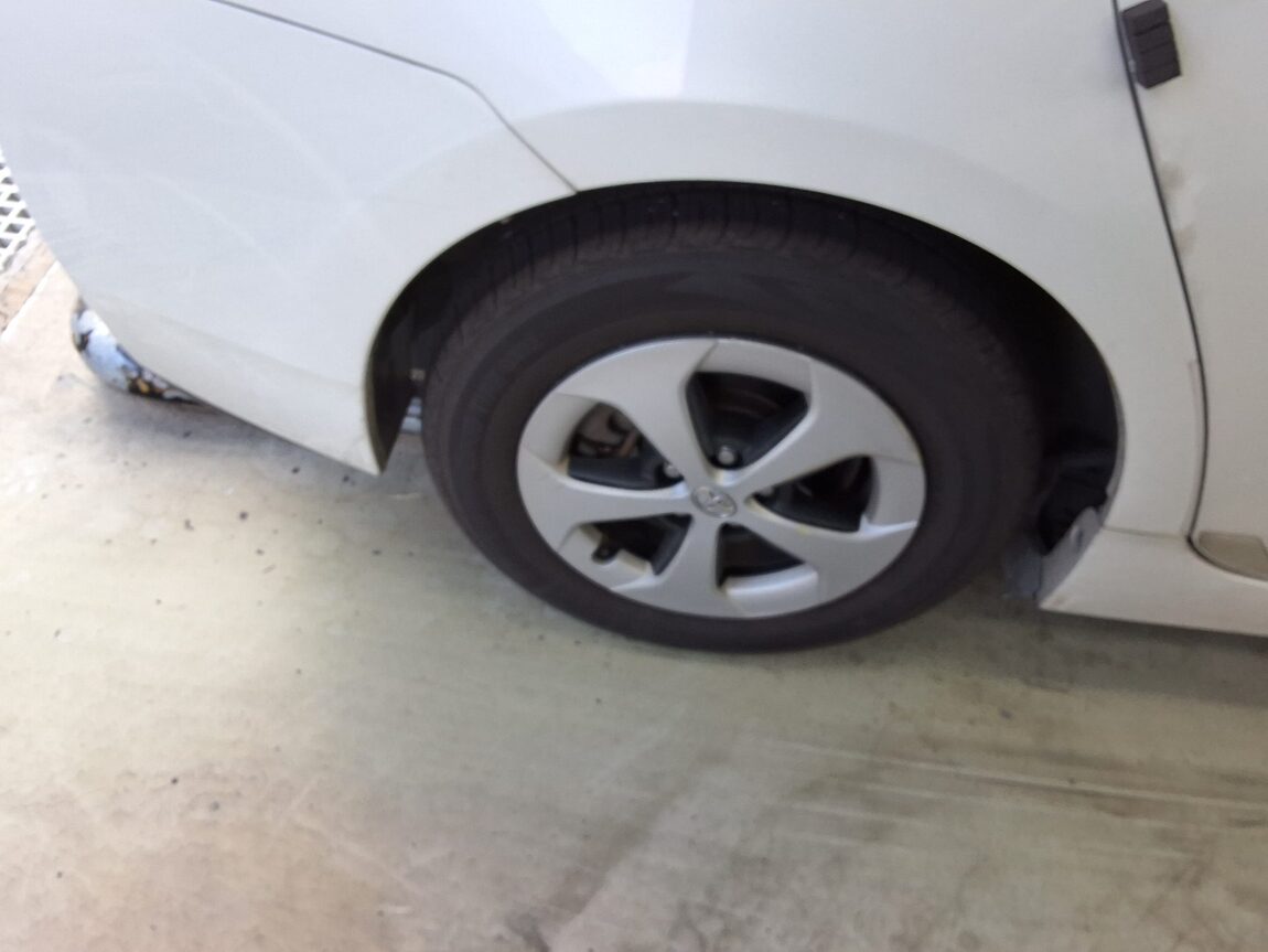 TOYOTA PRIUS (3RD GEN) 1.8 2015 - zdjęcie 22