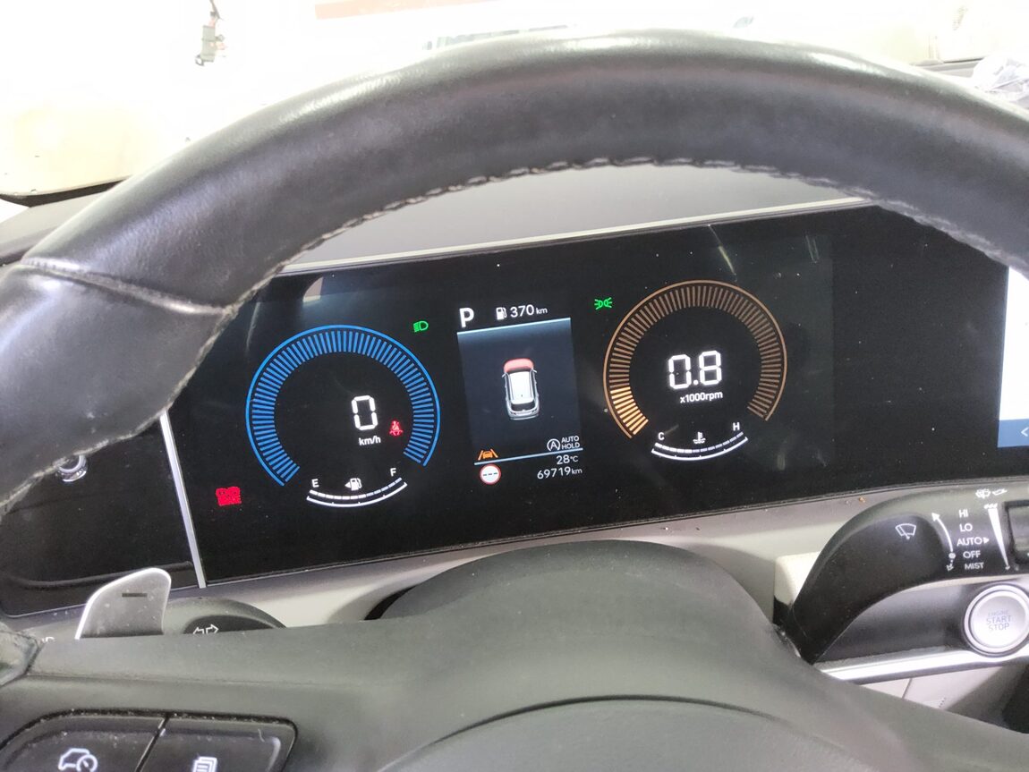 HYUNDAI THE NEW TUCSON 2.0 DIESEL 2WD MODERN 2024 - zdjęcie 9