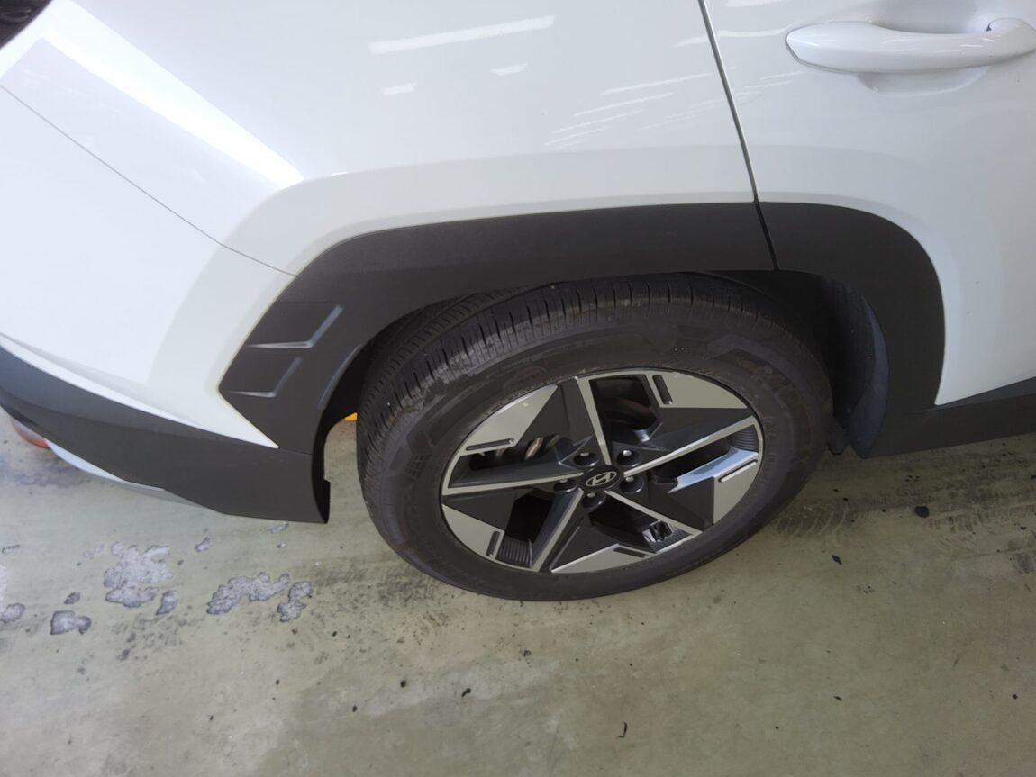 HYUNDAI THE NEW TUCSON 2.0 DIESEL 2WD MODERN 2024 - zdjęcie 25