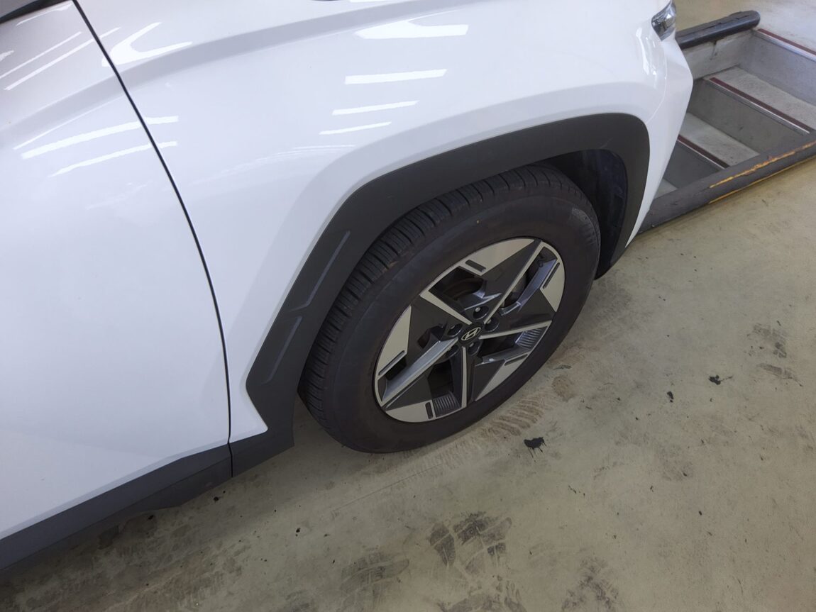 HYUNDAI THE NEW TUCSON 2.0 DIESEL 2WD MODERN 2024 - zdjęcie 24