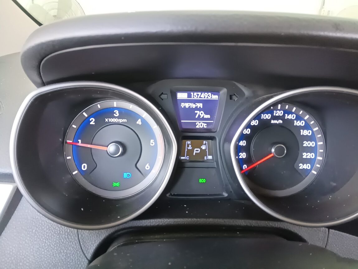 HYUNDAI THE NEW i30 1.6 VGT PYL 2016 - zdjęcie 9