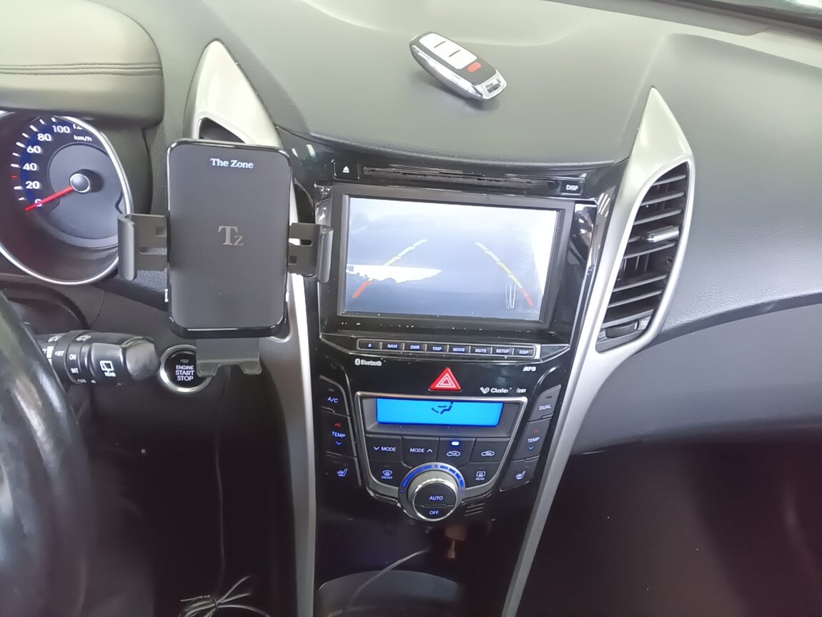 HYUNDAI THE NEW i30 1.6 VGT PYL 2016 - zdjęcie 18