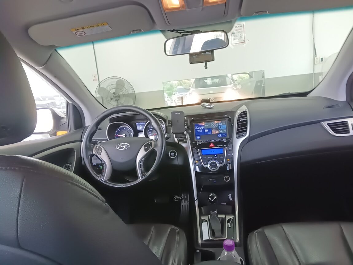 HYUNDAI THE NEW i30 1.6 VGT PYL 2016 - zdjęcie 19