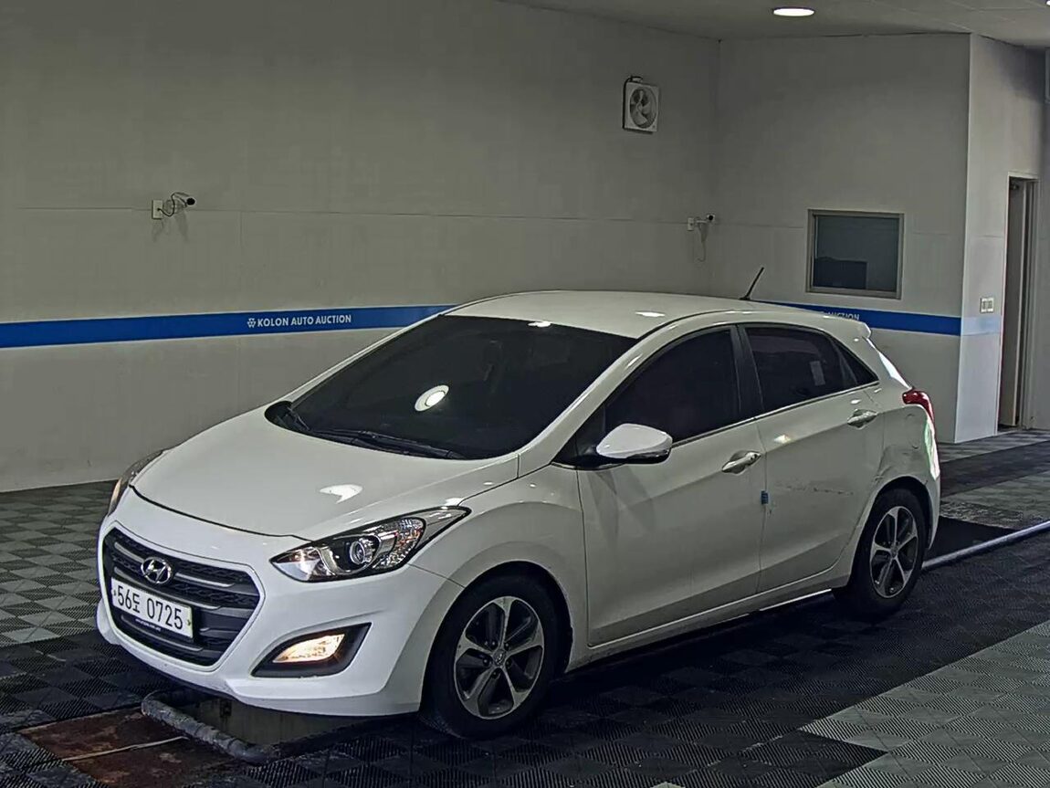 HYUNDAI THE NEW i30 1.6 VGT PYL 2016 - zdjęcie 2