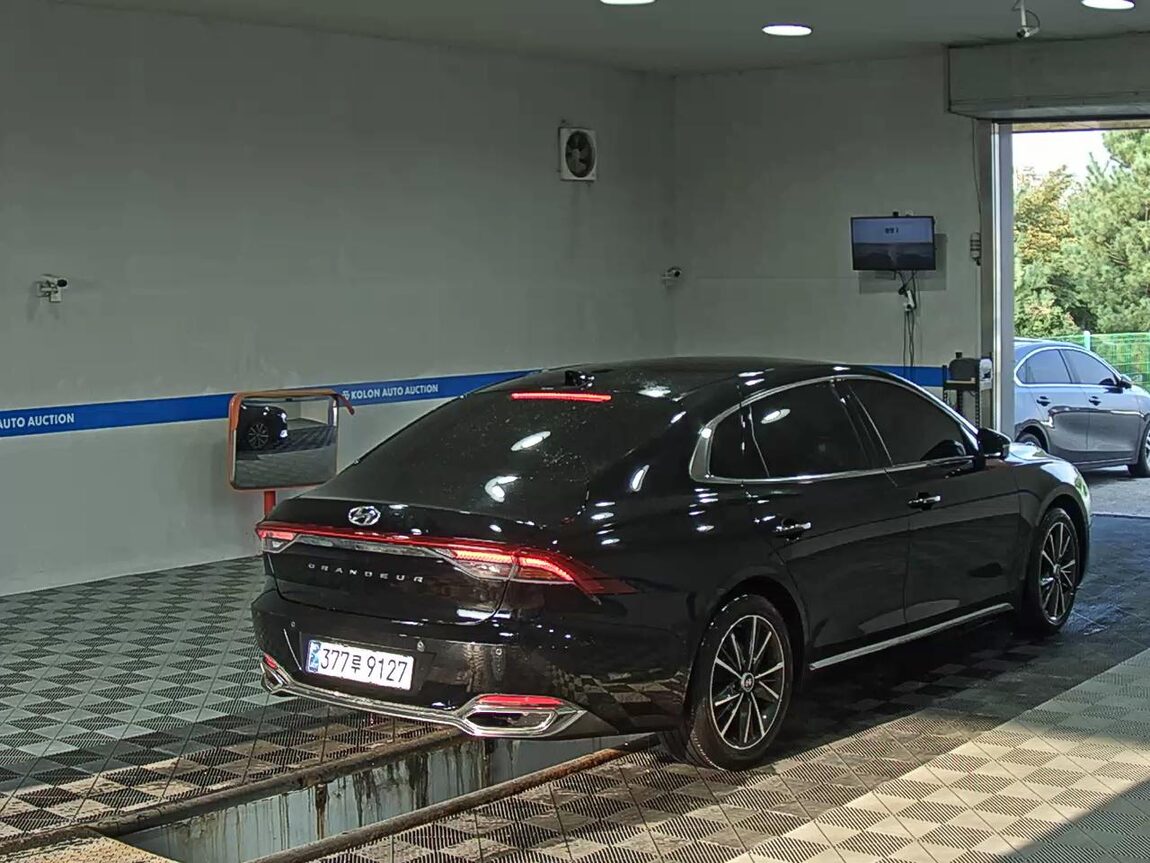 HYUNDAI THE NEW GRANDEUR IG GASOLINE 2.5 LE BLANC 2023 - zdjęcie 5