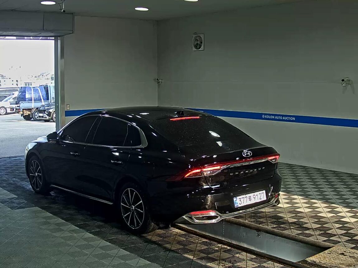 HYUNDAI THE NEW GRANDEUR IG GASOLINE 2.5 LE BLANC 2023 - zdjęcie 6