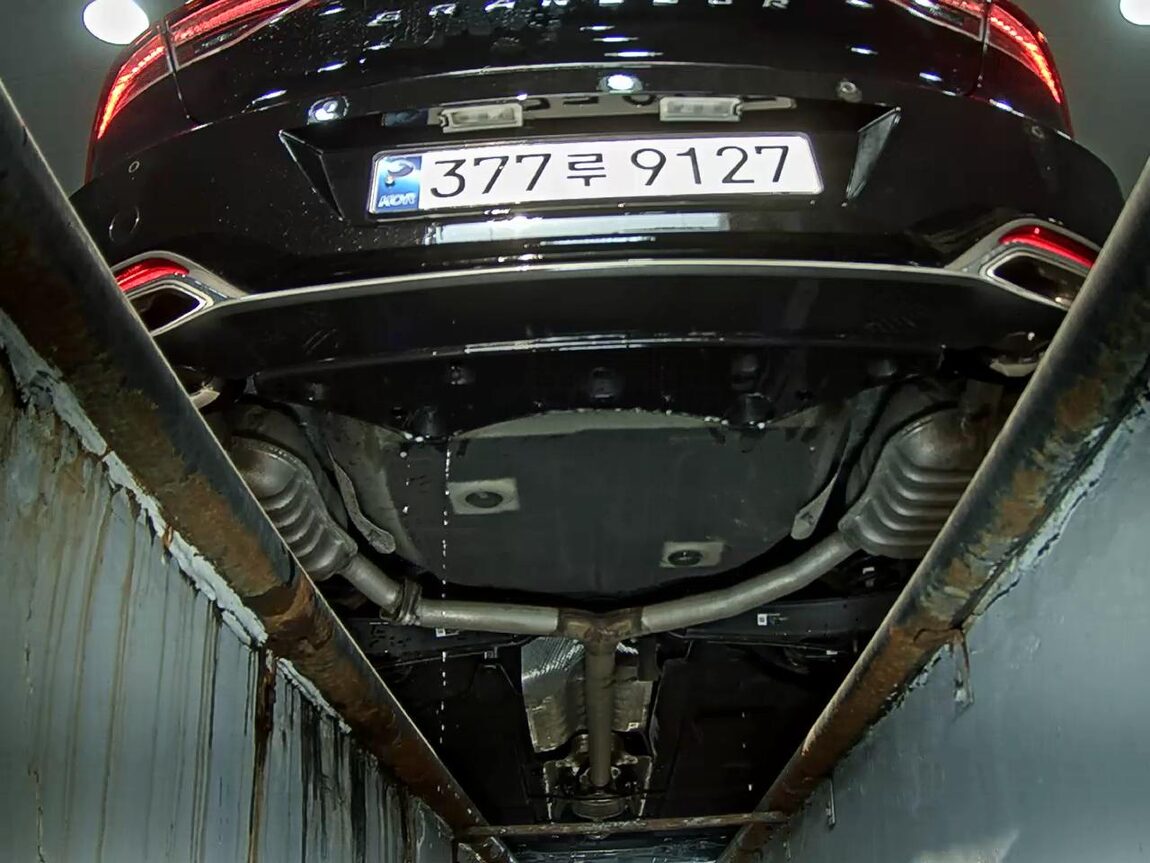 HYUNDAI THE NEW GRANDEUR IG GASOLINE 2.5 LE BLANC 2023 - zdjęcie 8
