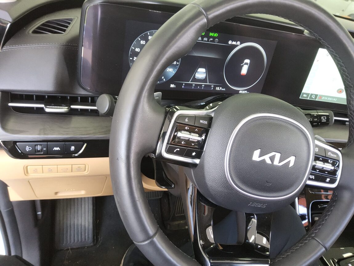 KIA NEW CARNIVAL (KA4) 9-SEATER DIESEL SIGNATURE 2023 - zdjęcie 17