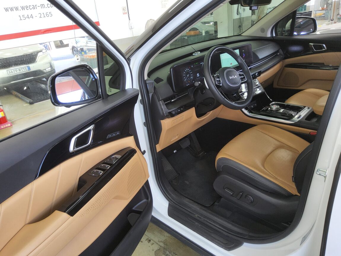 KIA NEW CARNIVAL (KA4) 9-SEATER DIESEL SIGNATURE 2023 - zdjęcie 10