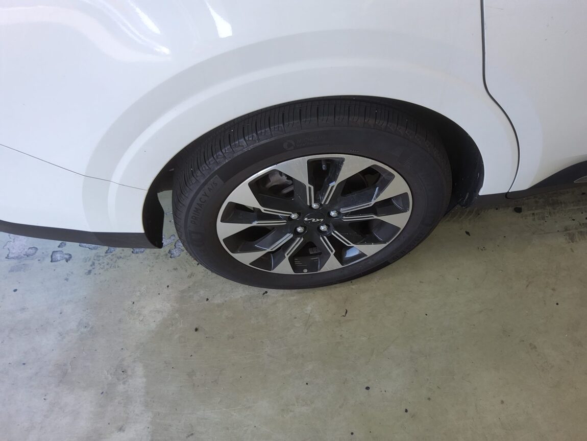 KIA NEW CARNIVAL (KA4) 9-SEATER DIESEL SIGNATURE 2023 - zdjęcie 24