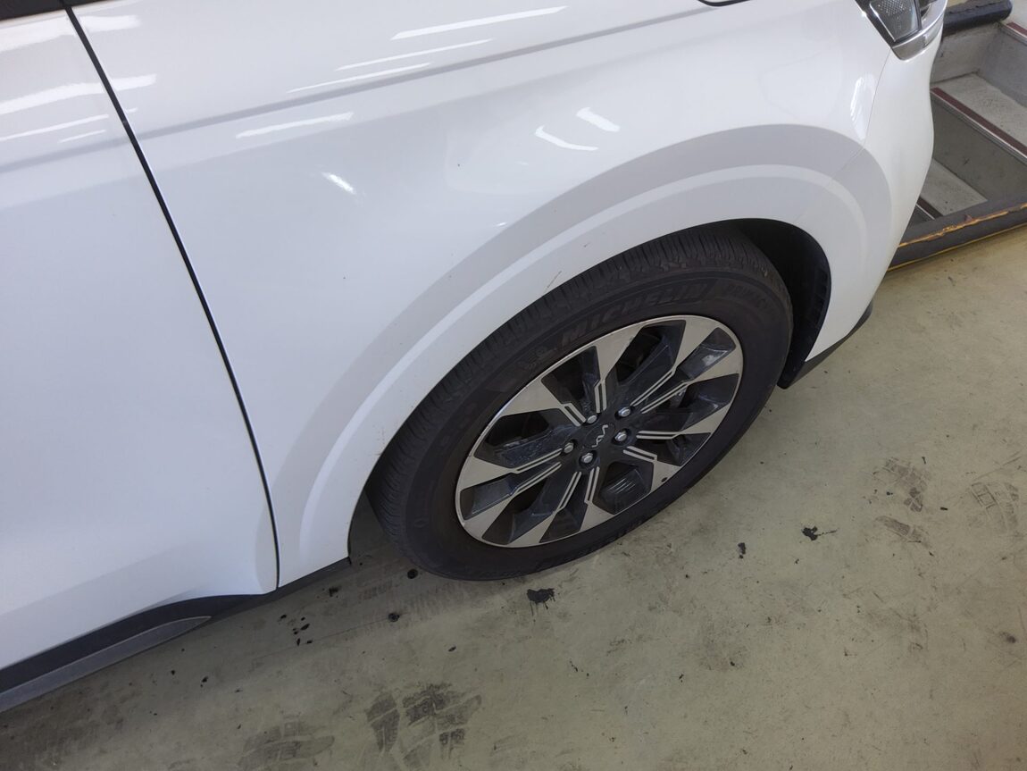 KIA NEW CARNIVAL (KA4) 9-SEATER DIESEL SIGNATURE 2023 - zdjęcie 23