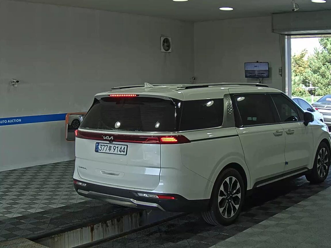 KIA NEW CARNIVAL (KA4) 9-SEATER DIESEL SIGNATURE 2023 - zdjęcie 5