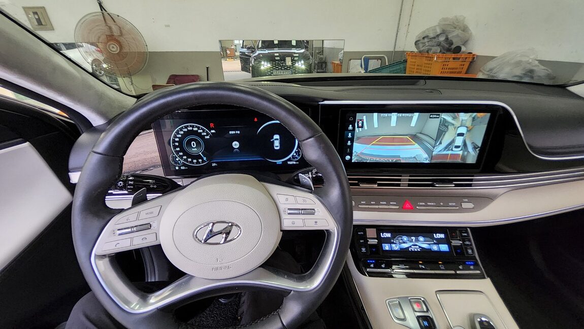 HYUNDAI THE NEW GRANDEUR IG GASOLINE 2.5 LE BLANC 2023 - zdjęcie 19