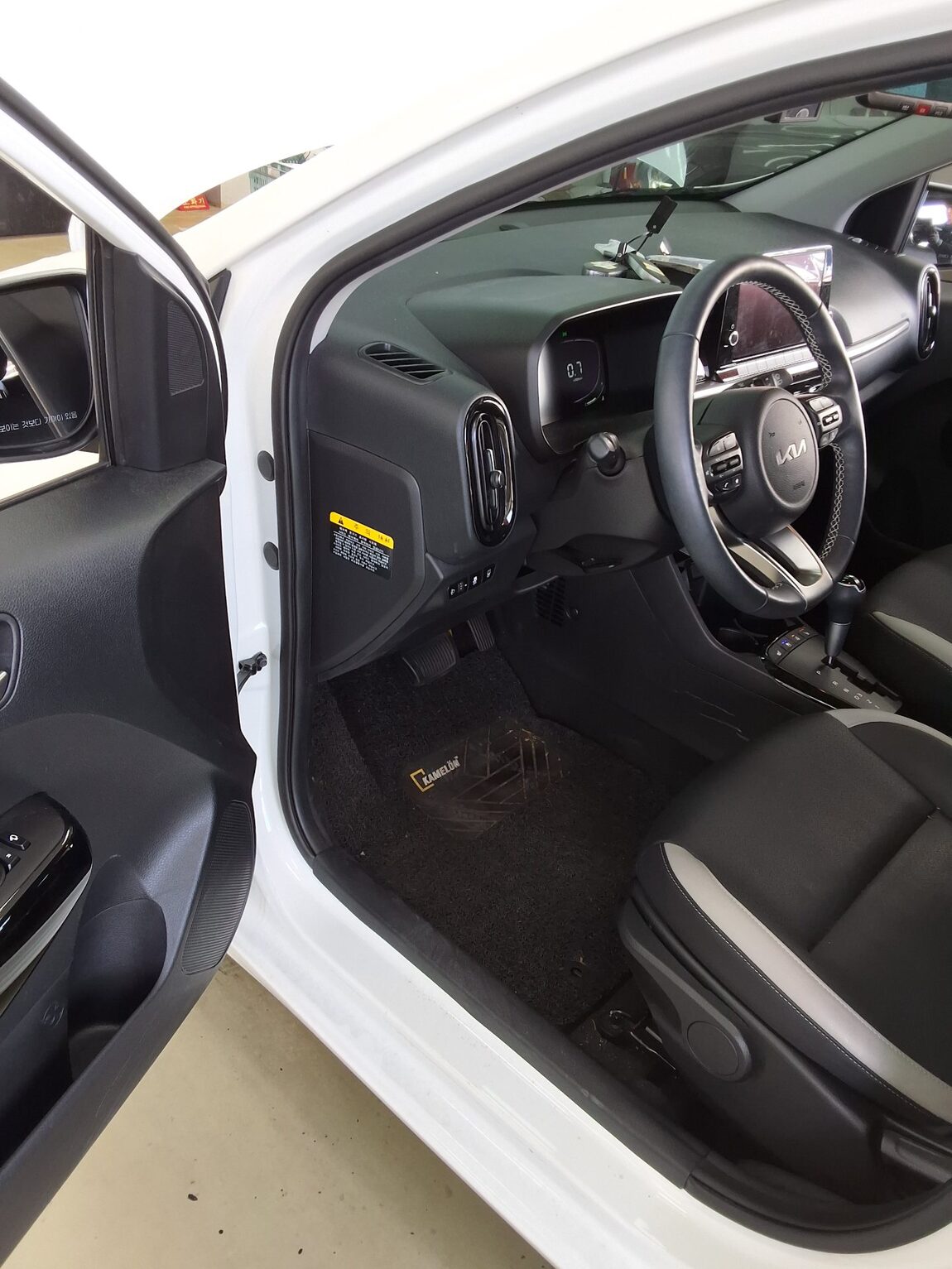 KIA THE NEW MORNING (JA) 1.0 GASOLINE SIGNATURE 2025 - zdjęcie 10