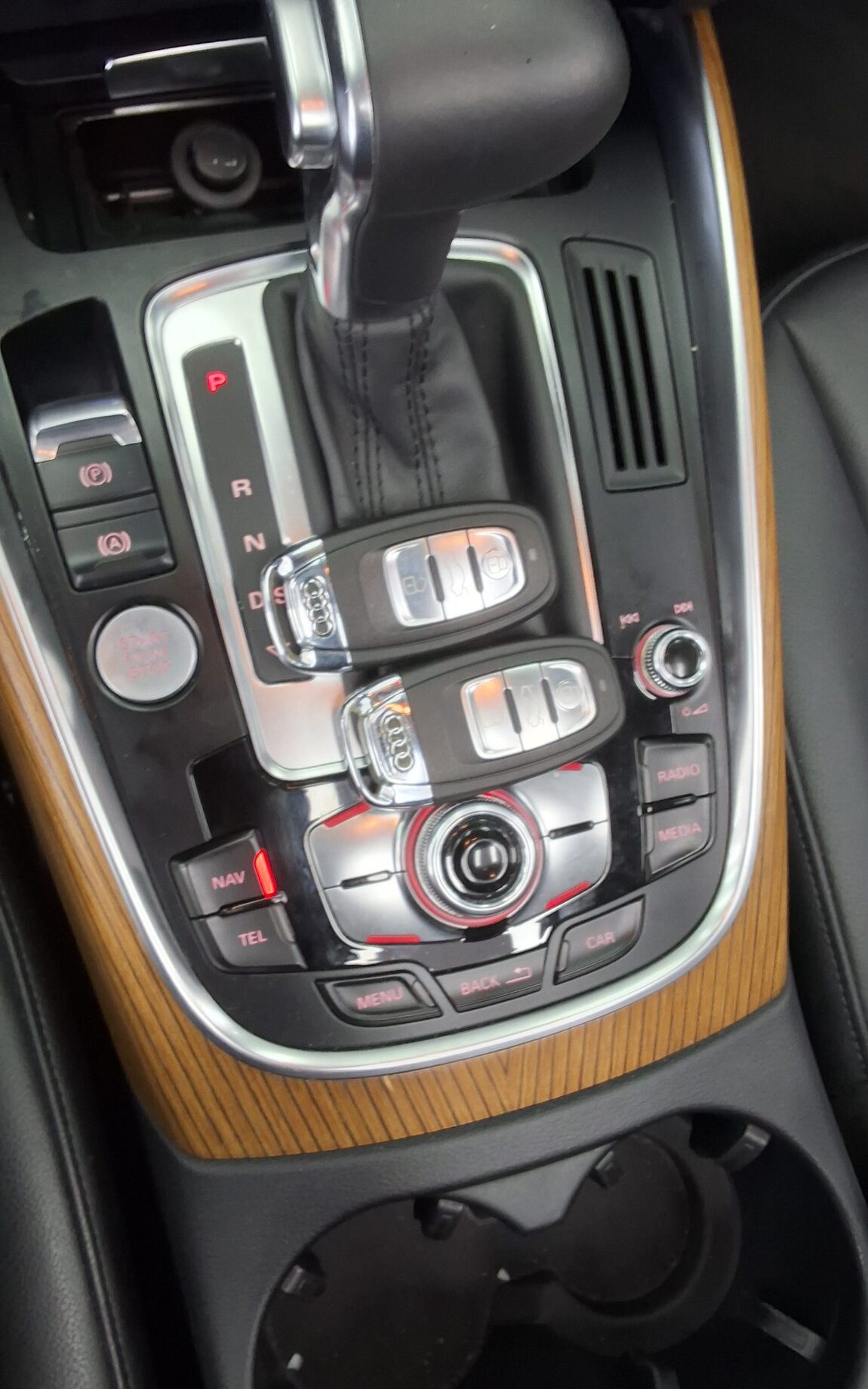 AUDI Q5 3.0 TDI QUATTRO DYNAMIC 2014 - zdjęcie 20
