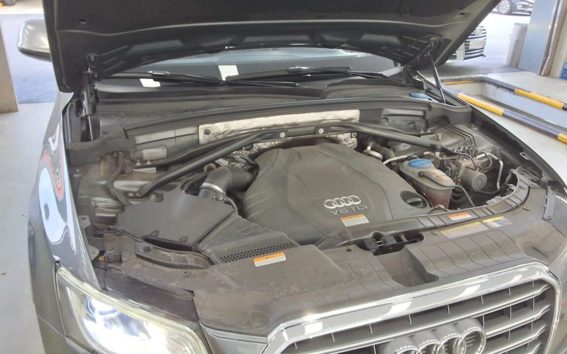 AUDI Q5 3.0 TDI QUATTRO DYNAMIC 2014 - zdjęcie 22