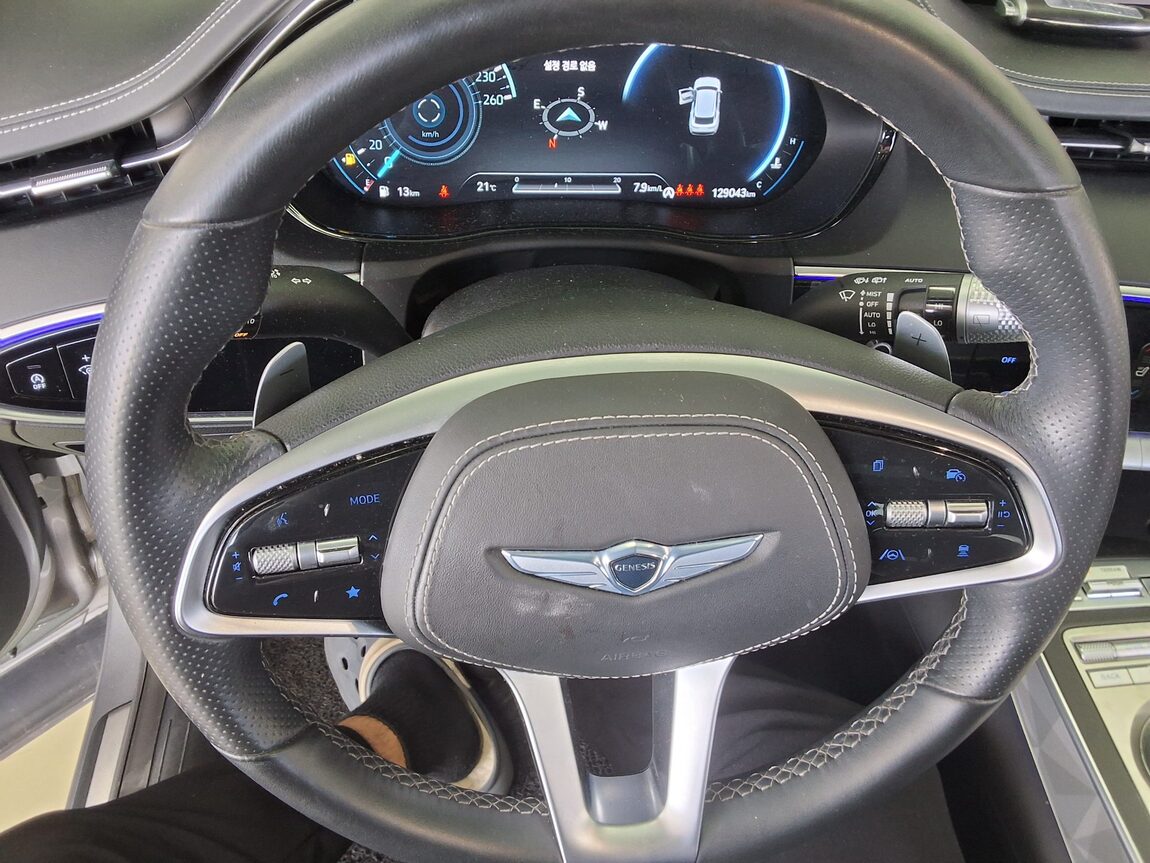 GENESIS GV70 2.5T AWD SPORTS 2021 - zdjęcie 17
