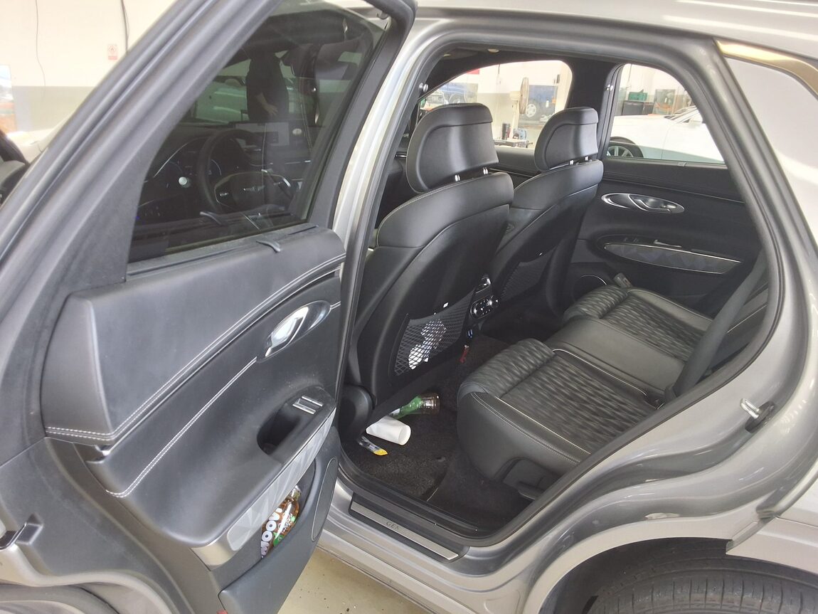 GENESIS GV70 2.5T AWD SPORTS 2021 - zdjęcie 12