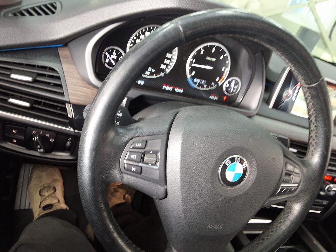 BMW X5 (3RD GEN) 30d xDRIVE 2014 - zdjęcie 23