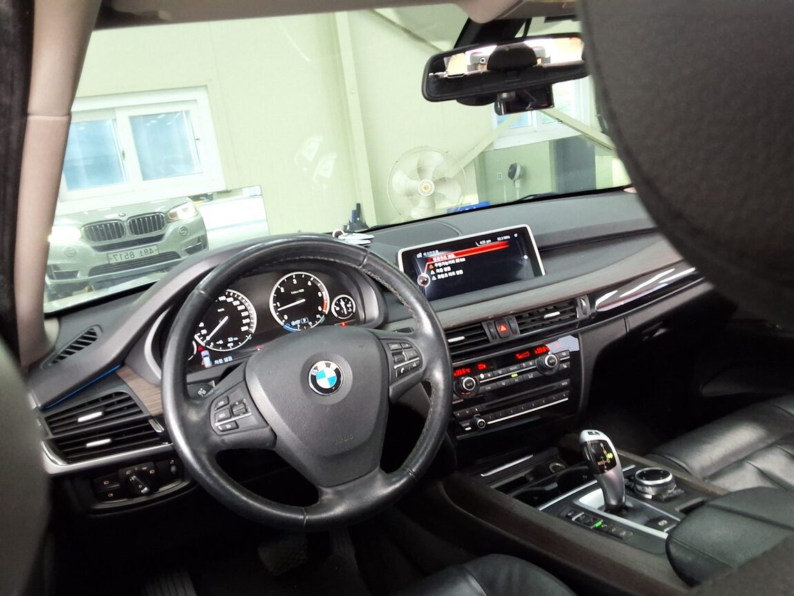 BMW X5 (3RD GEN) 30d xDRIVE 2014 - zdjęcie 12