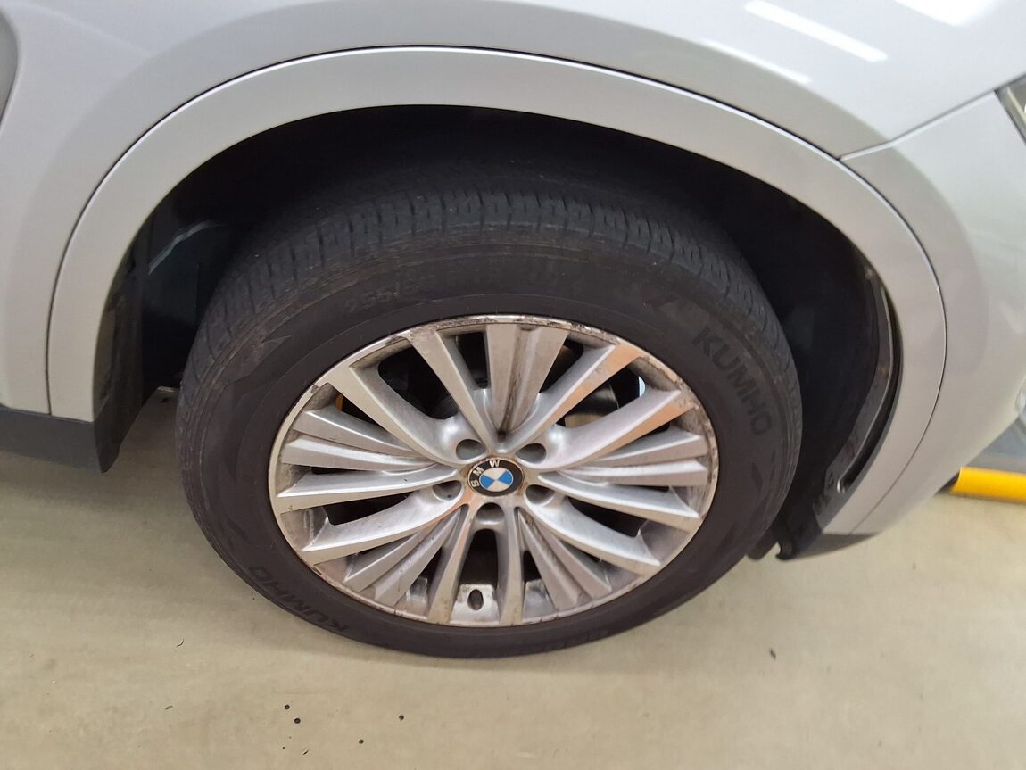 BMW X5 (3RD GEN) 30d xDRIVE 2014 - zdjęcie 21