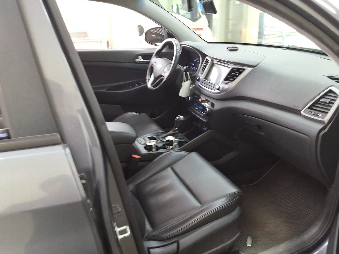 HYUNDAI ALL NEW TUCSON DIESEL R2.0 2WD MODERN 2016 - zdjęcie 15