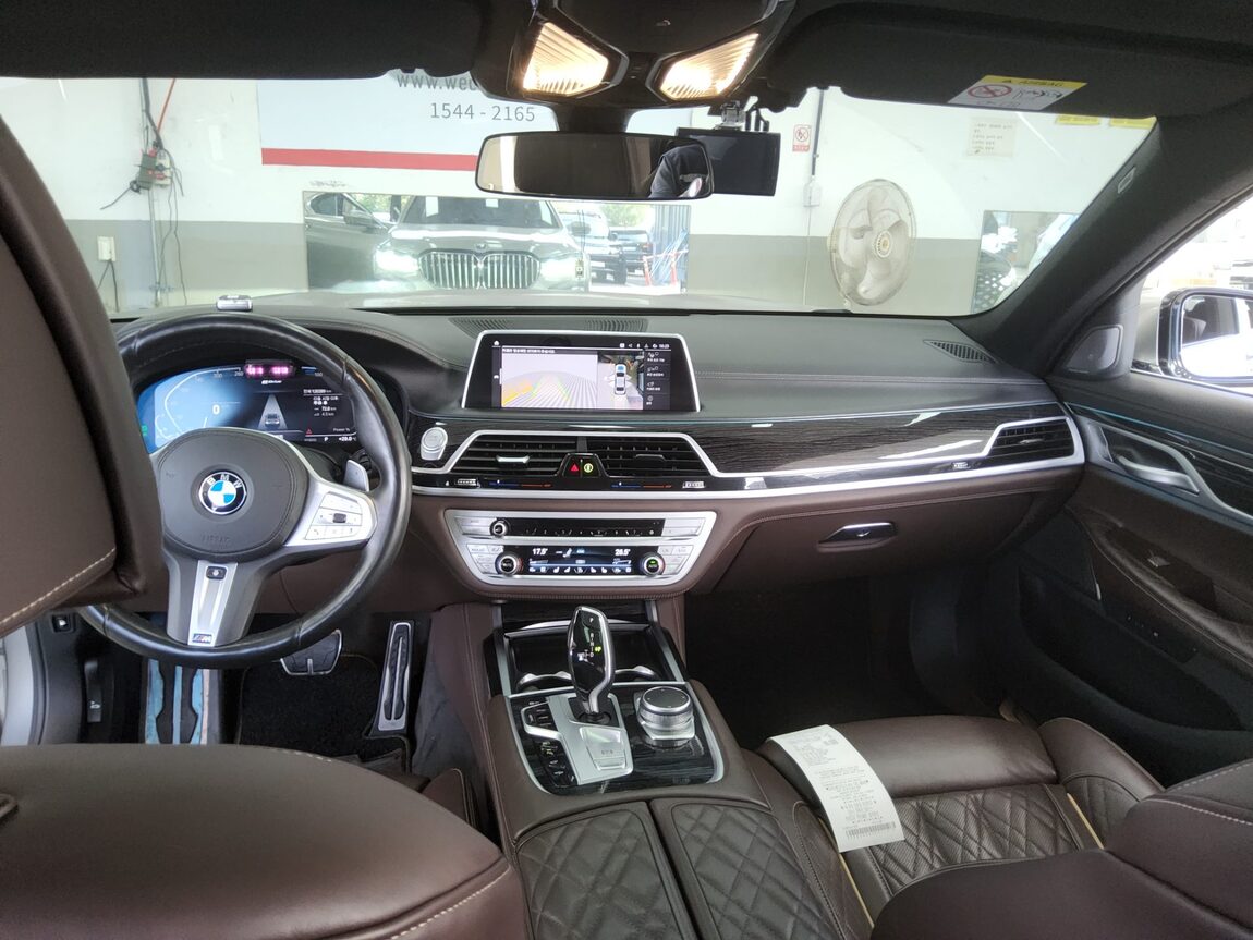 BMW 7 SERIES (6TH GEN) 745e sDRIVE M SPORT PACK 2020 - zdjęcie 11