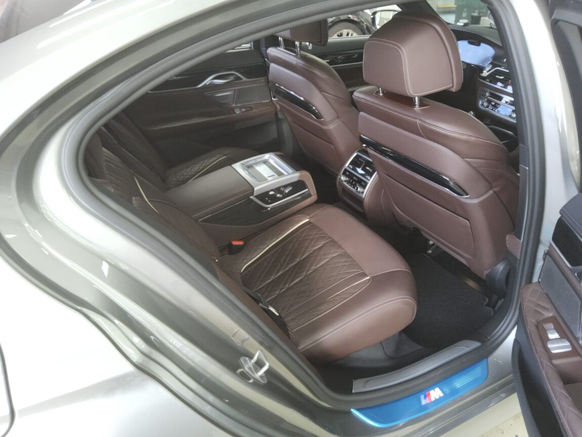 BMW 7 SERIES (6TH GEN) 745e sDRIVE M SPORT PACK 2020 - zdjęcie 13