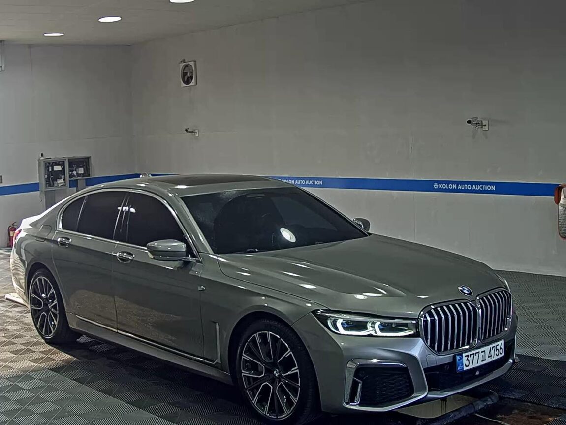 BMW 7 SERIES (6TH GEN) 745e sDRIVE M SPORT PACK 2020 - zdjęcie 3