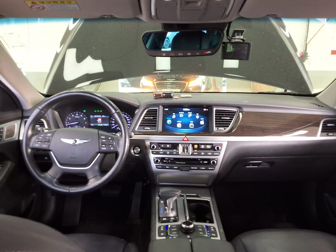 GENESIS G80 3.3 GDi AWD PREMIUM LUXURY 2017 - zdjęcie 11