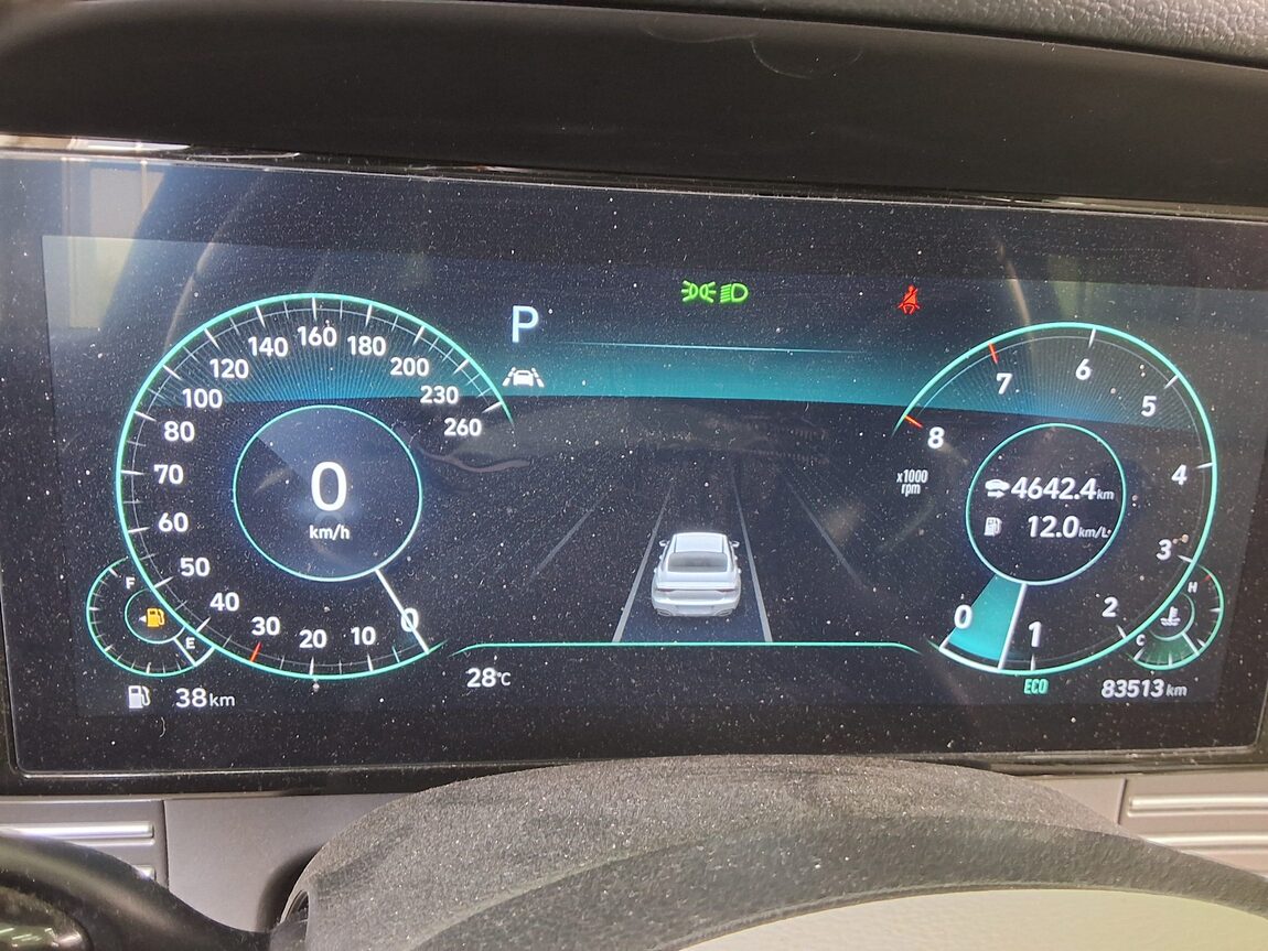 HYUNDAI THE NEW GRANDEUR IG GASOLINE 2.5 LE BLANC 2023 - zdjęcie 9