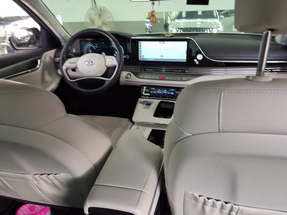 HYUNDAI THE NEW GRANDEUR IG GASOLINE 2.5 LE BLANC 2023 - zdjęcie 11