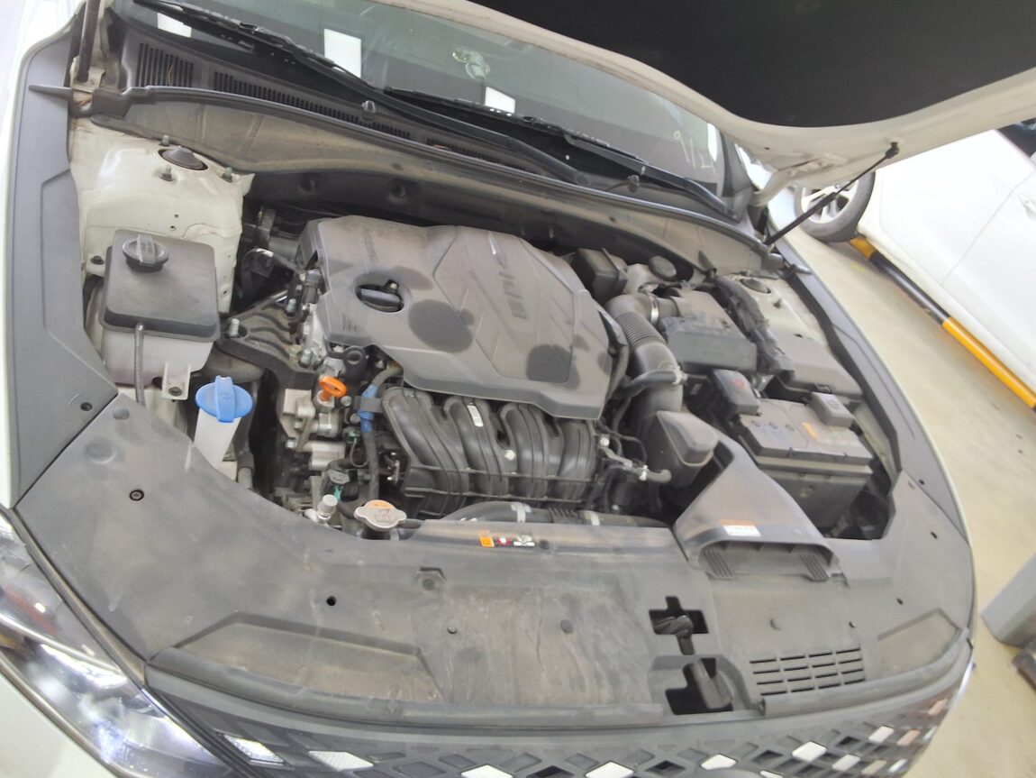 HYUNDAI THE NEW GRANDEUR IG GASOLINE 2.5 LE BLANC 2023 - zdjęcie 21